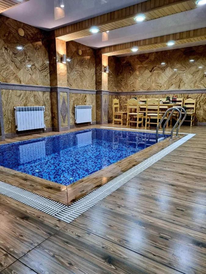Rubin Hotel Goris Exterior foto
