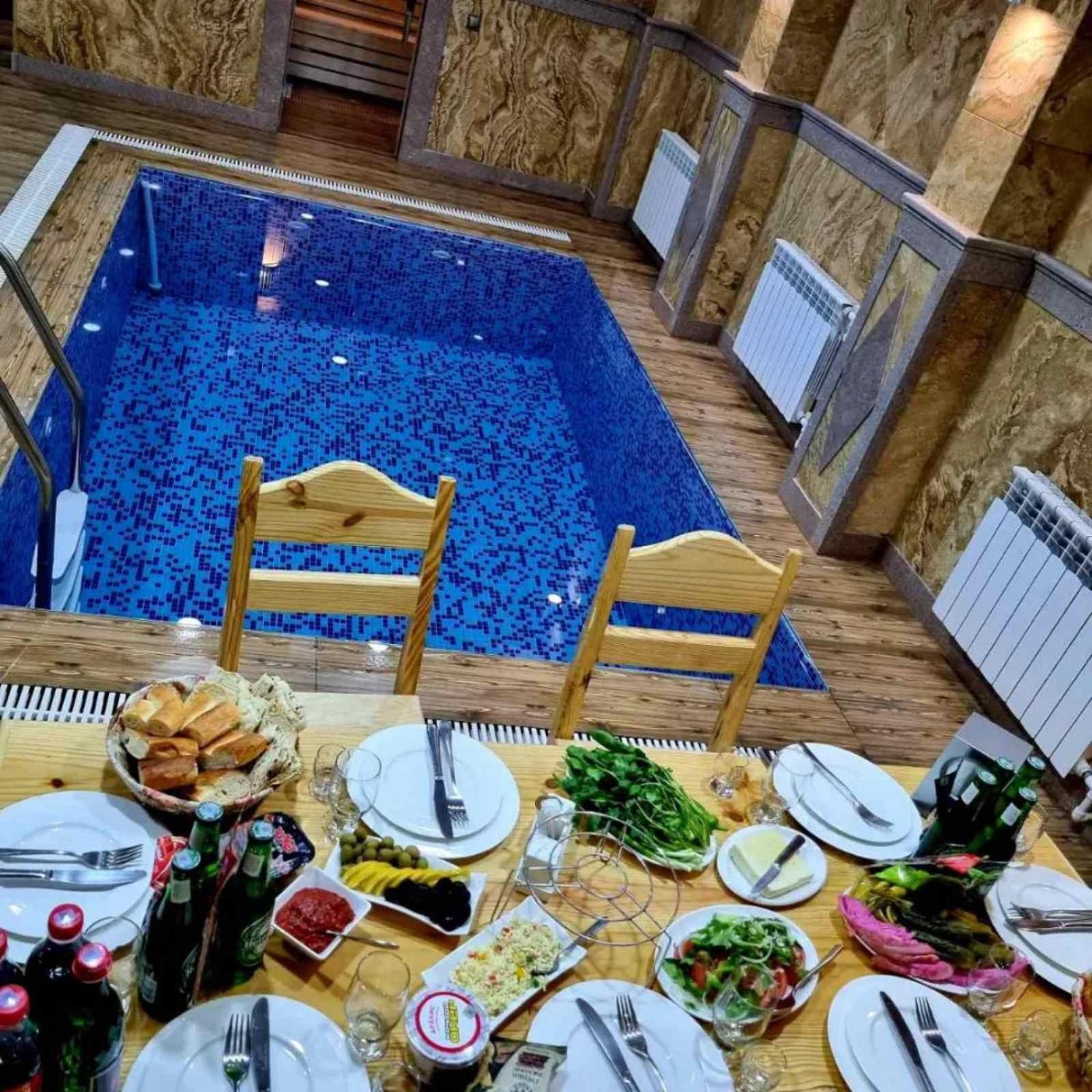 Rubin Hotel Goris Exterior foto