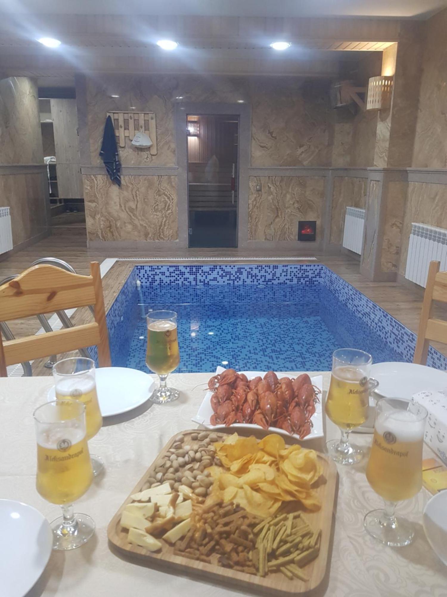 Rubin Hotel Goris Exterior foto