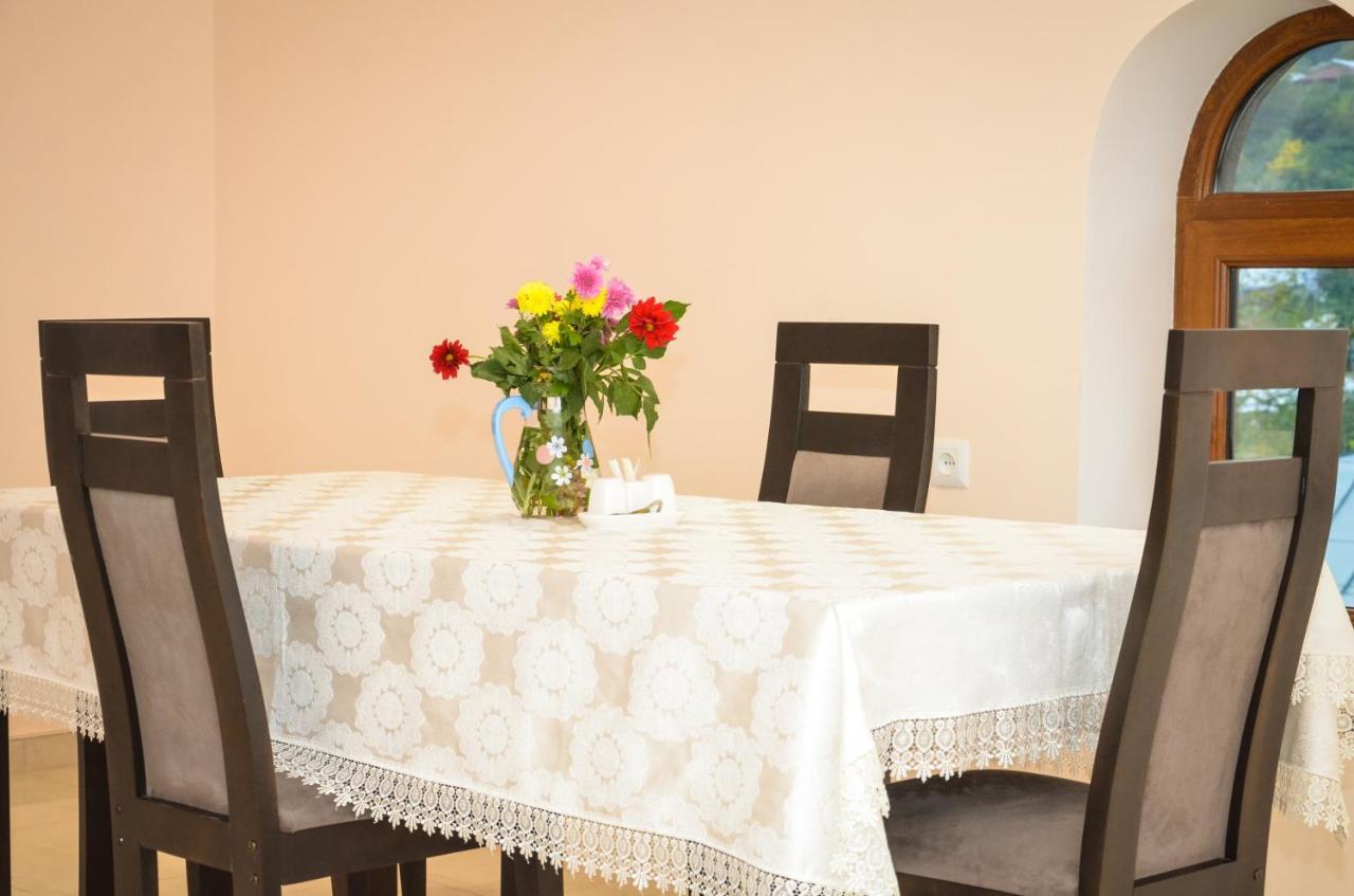 Rubin Hotel Goris Exterior foto